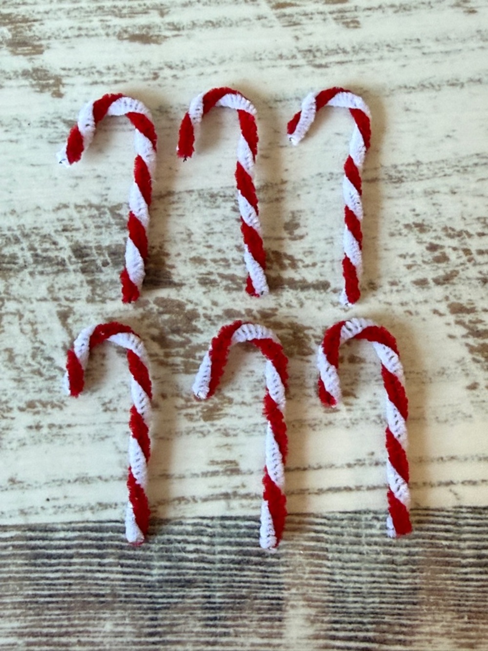 PLEASANT COMPANY American Girl Today HOLIDAY ORNAMENTS - 6 CANDY CANES Only